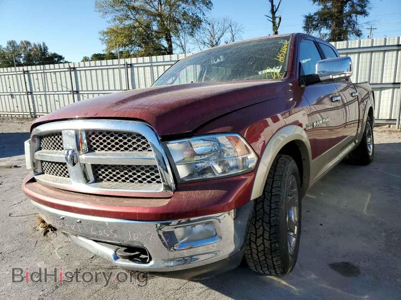 2011 DODGE RAM 1500 - VIN: 1D7RB1CT0BS579808 - Фото 2