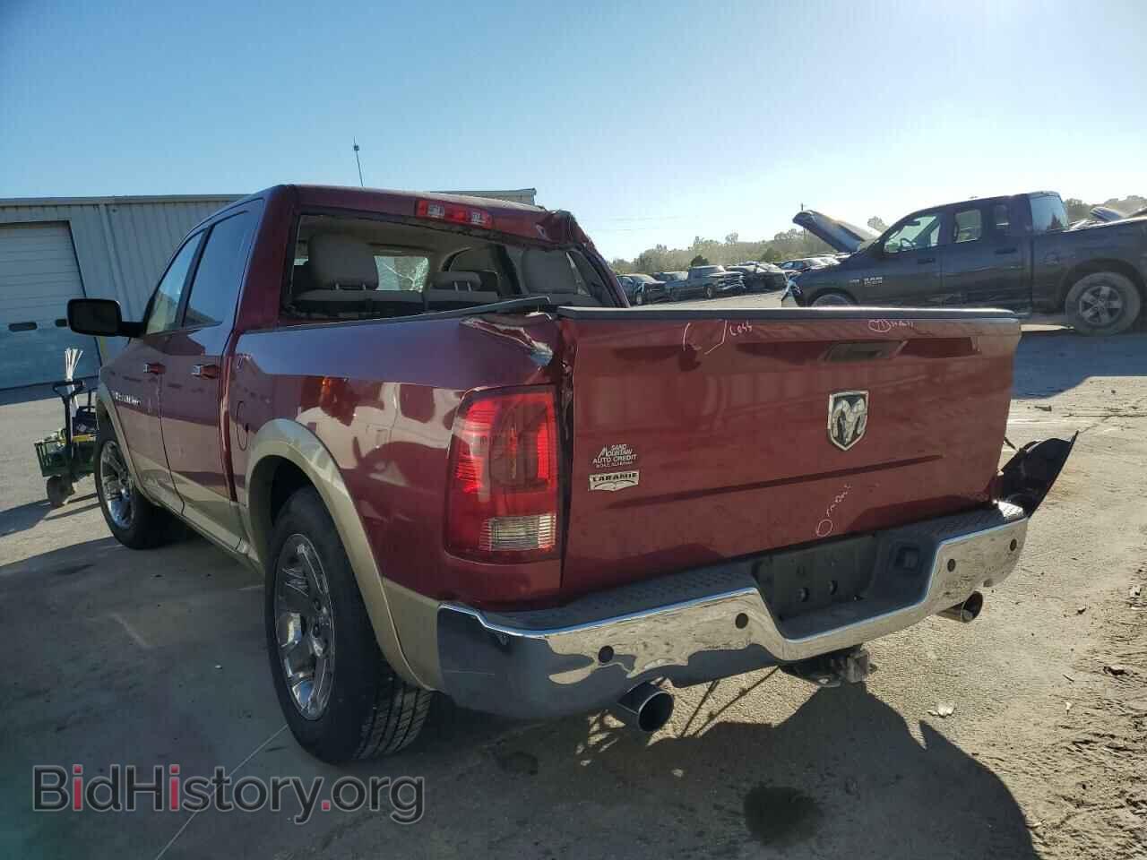 2011 DODGE RAM 1500 - VIN: 1D7RB1CT0BS579808 - Фото 3
