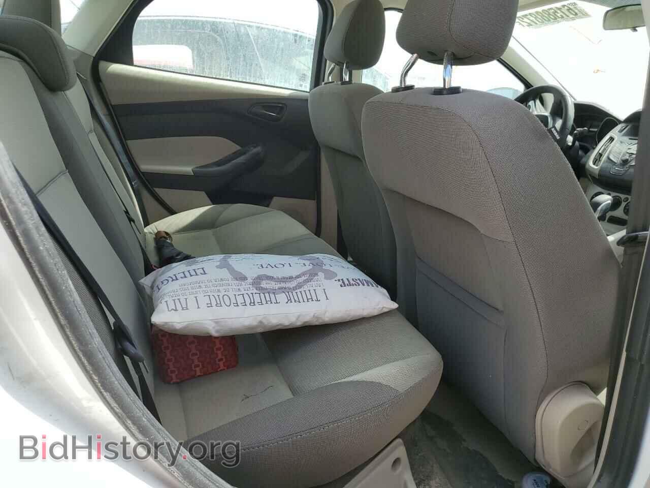 2012 FORD FOCUS - VIN: 1FAHP3F21CL225142 - Photo 6