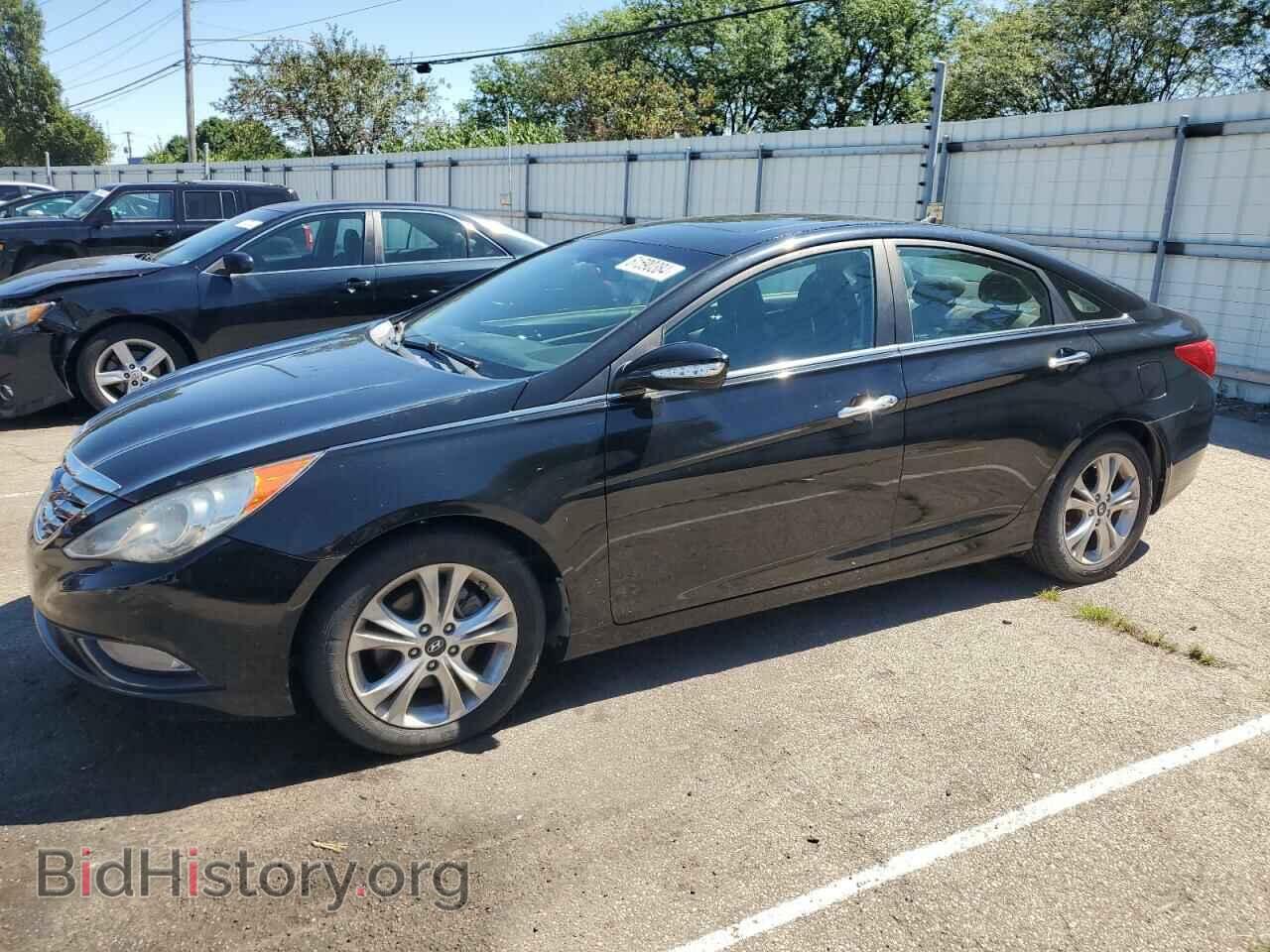 Photo 5NPEC4ACXBH036295 - HYUNDAI SONATA 2011