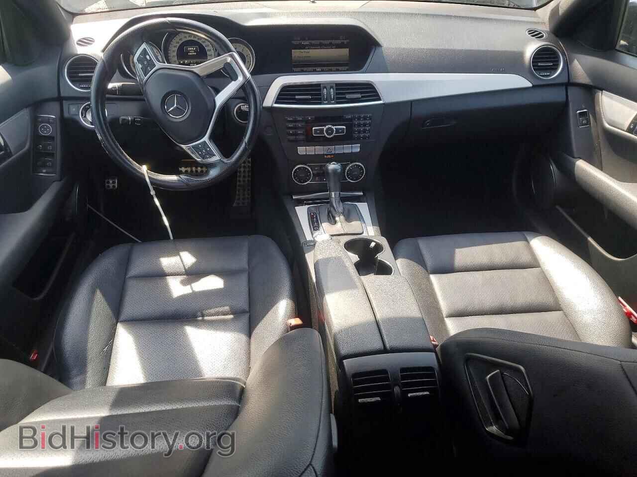 2013 MERCEDES-BENZ C-CLASS - VIN: WDDGF4HB3DR279641 - Фото 8