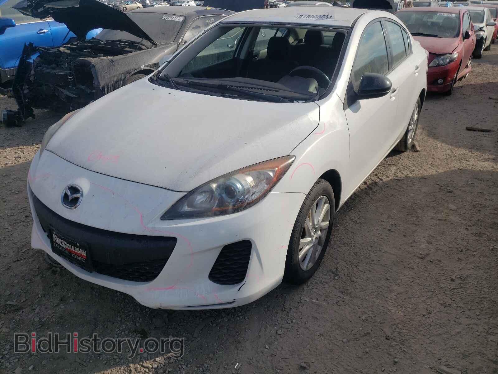 2013 MAZDA 3 - VIN: JM1BL1VP2D1813268 - Фото 2