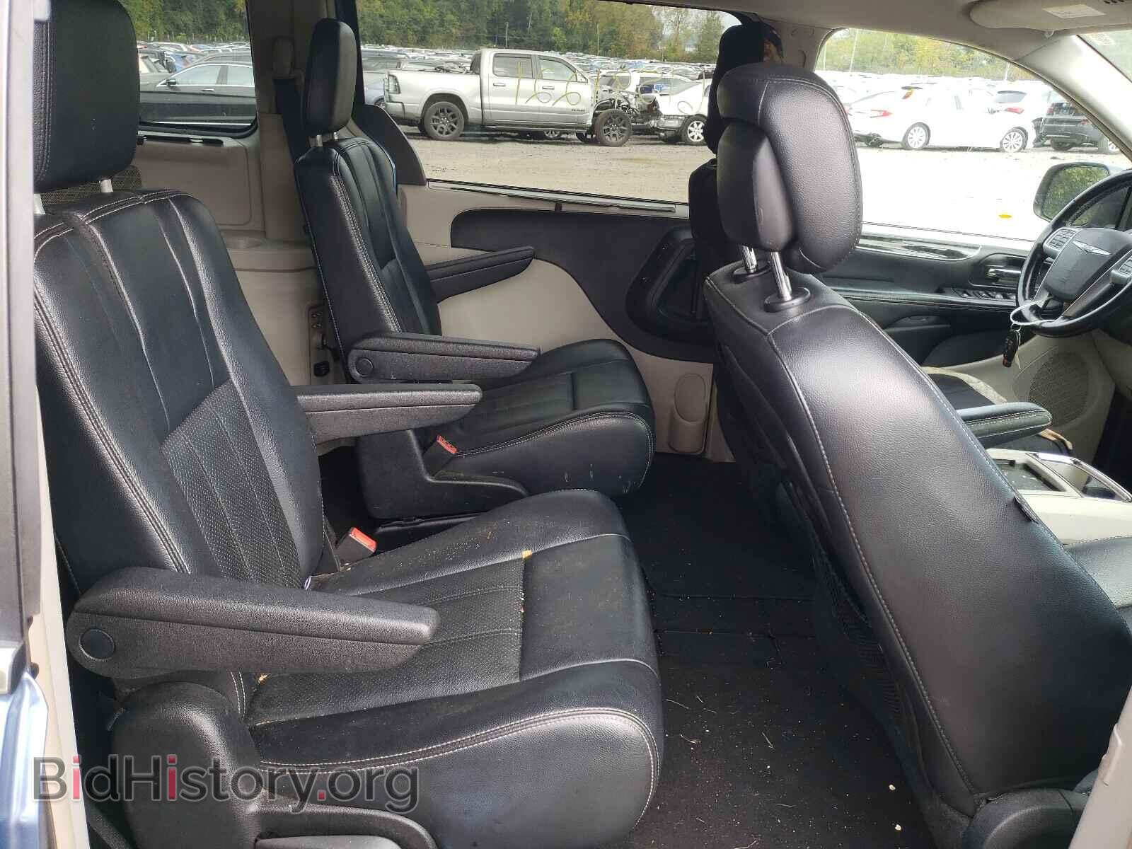 2011 CHRYSLER MINIVAN - VIN: 2A4RR8DG3BR758727 - Фото 6