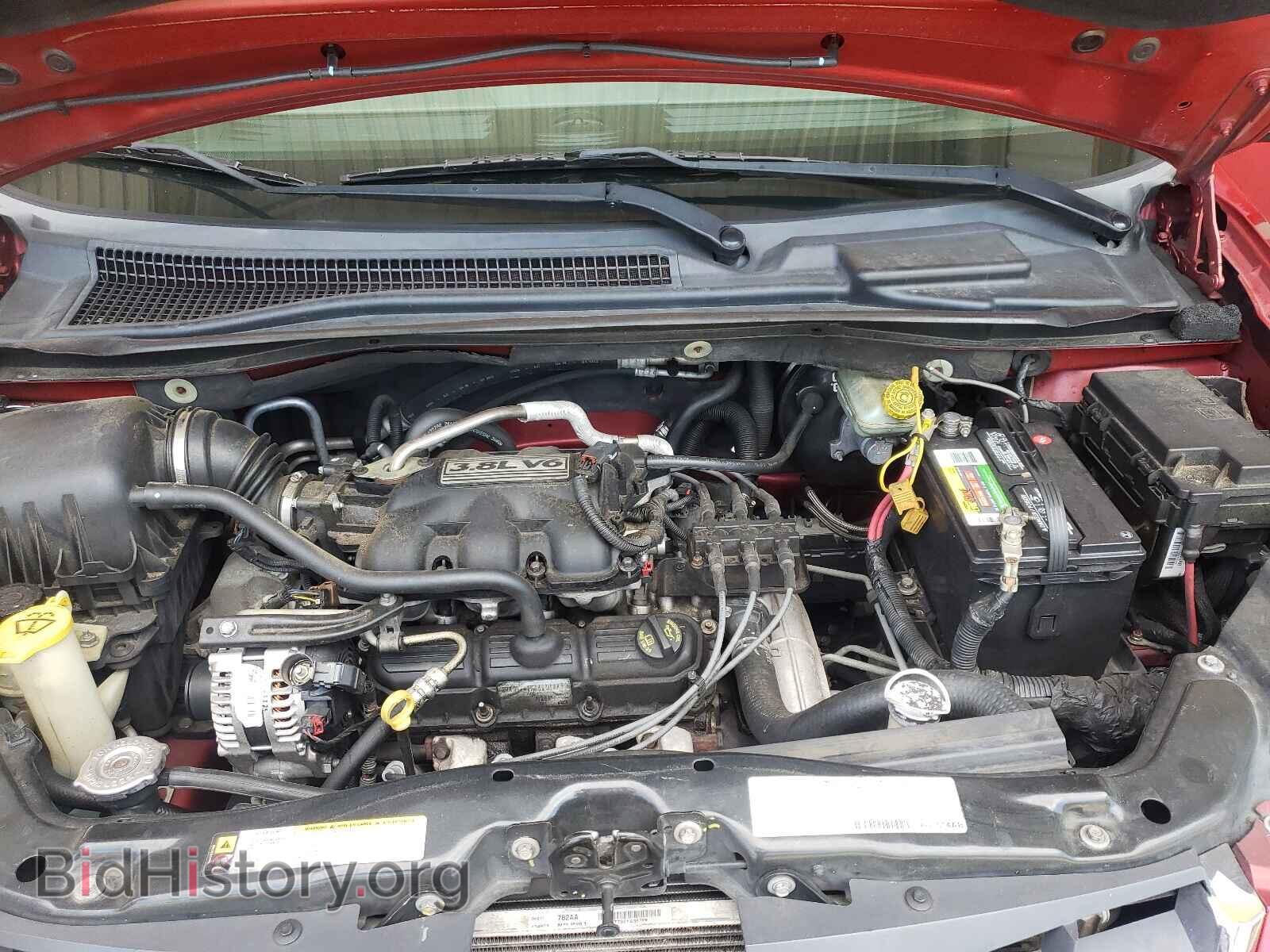 2008 CHRYSLER MINIVAN - VIN: 2A8HR54P38R601328 - Фото 7