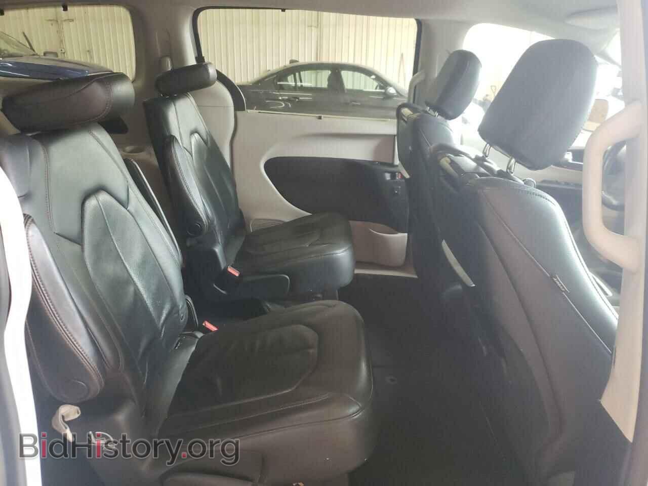 2017 CHRYSLER PACIFICA - VIN: 2C4RC1EG0HR796843 - Photo 11