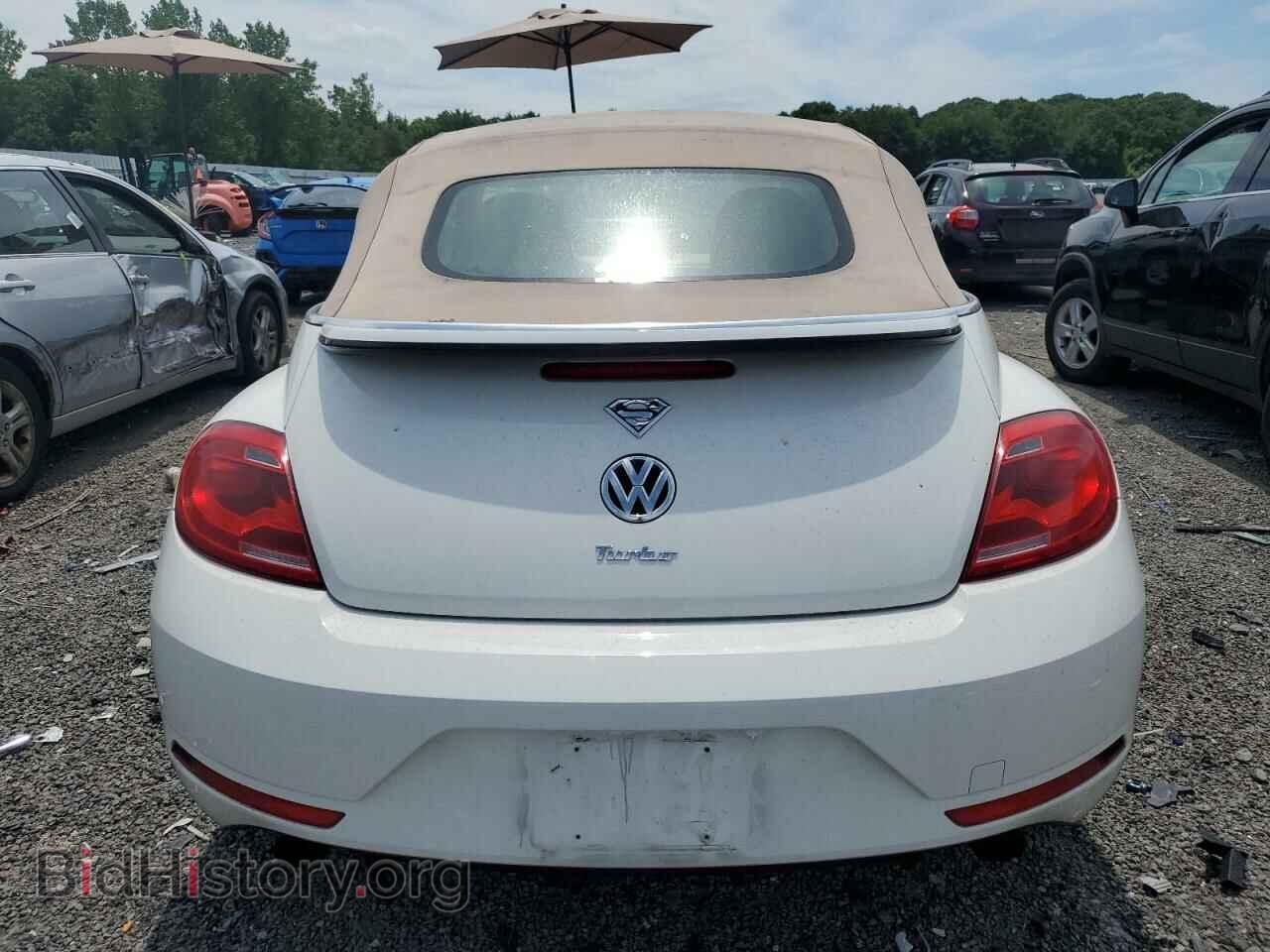 2013 VOLKSWAGEN BEETLE - VIN: 3VW7T7AT9DM828037 - Фото 6