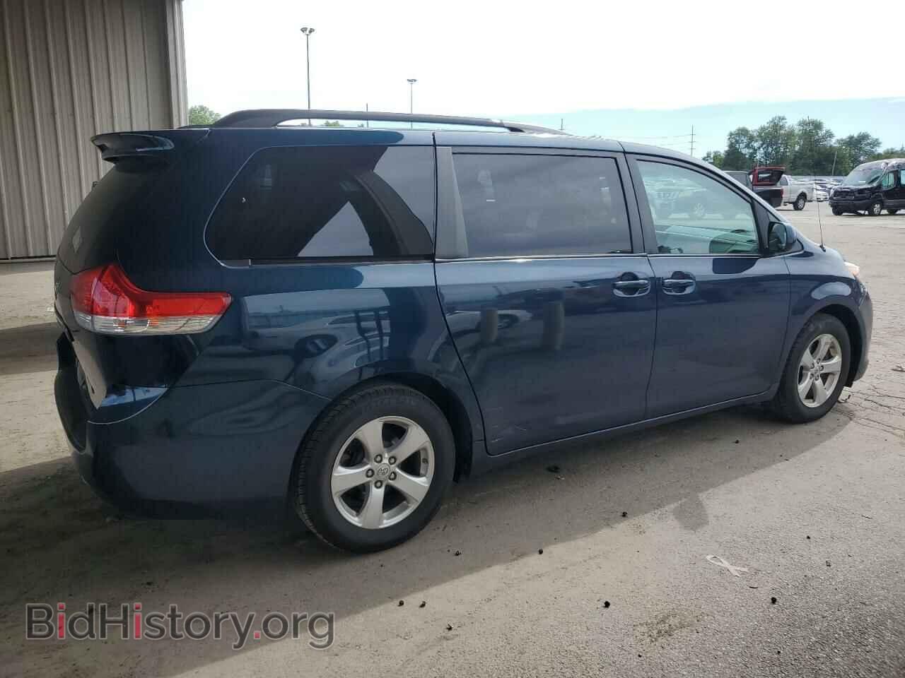 2011 TOYOTA All Models - VIN: 5TDKK3DC8BS088384 - Photo 3