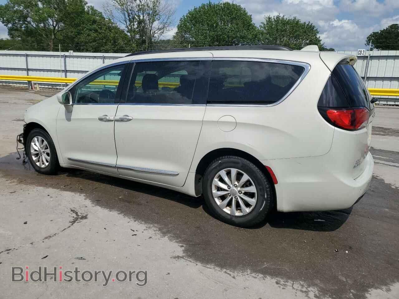 2017 CHRYSLER PACIFICA - VIN: 2C4RC1BG5HR745522 - Фото 2