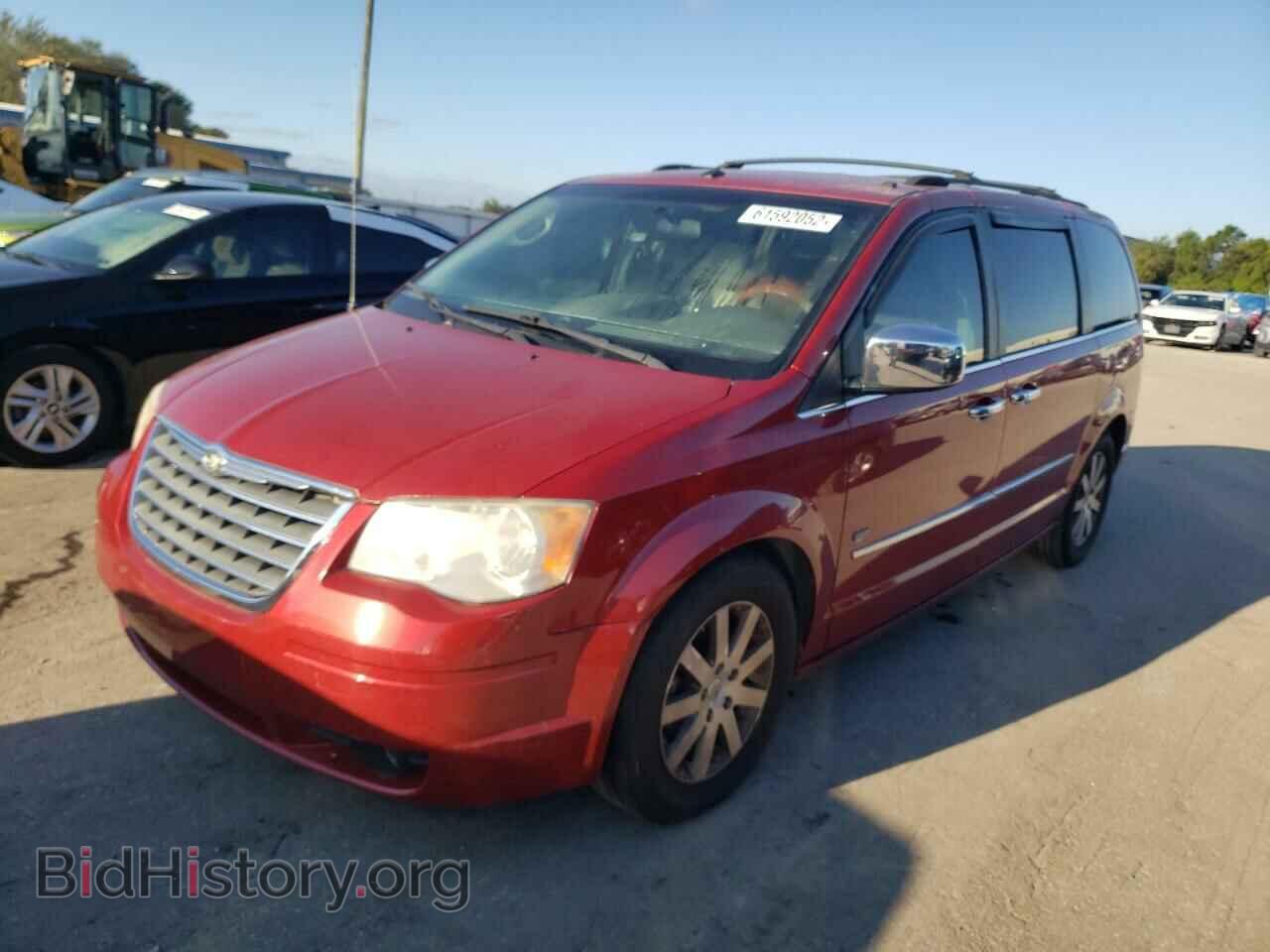 2009 CHRYSLER MINIVAN - VIN: 2A8HR541X9R670773 - Фото 2