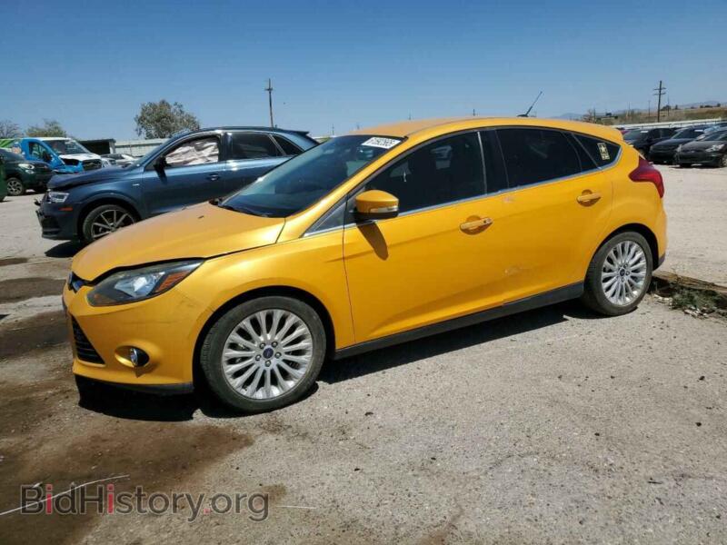2012 Ford FOCUS Titanium (VIN 1FAHP3N26CL477678) — photo 1 of 12, Copart, damage: front end