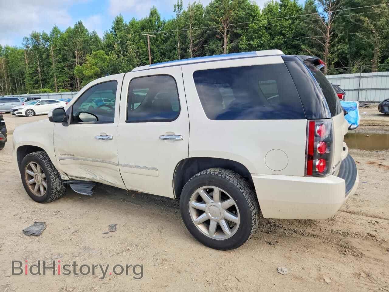 2014 GMC YUKON - VIN: 1GKS2EEF6ER222238 - Photo 2