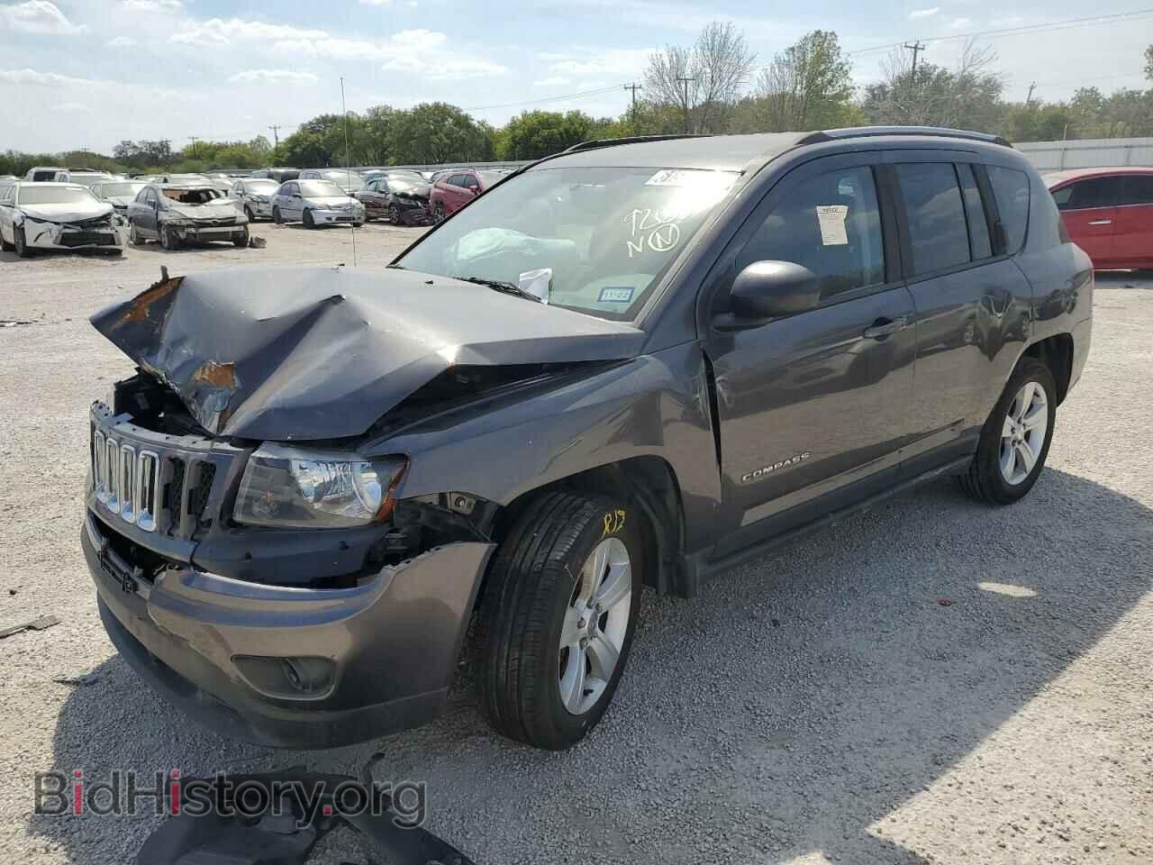Фотография 1C4NJCBAXGD710066 - JEEP COMPASS 2016