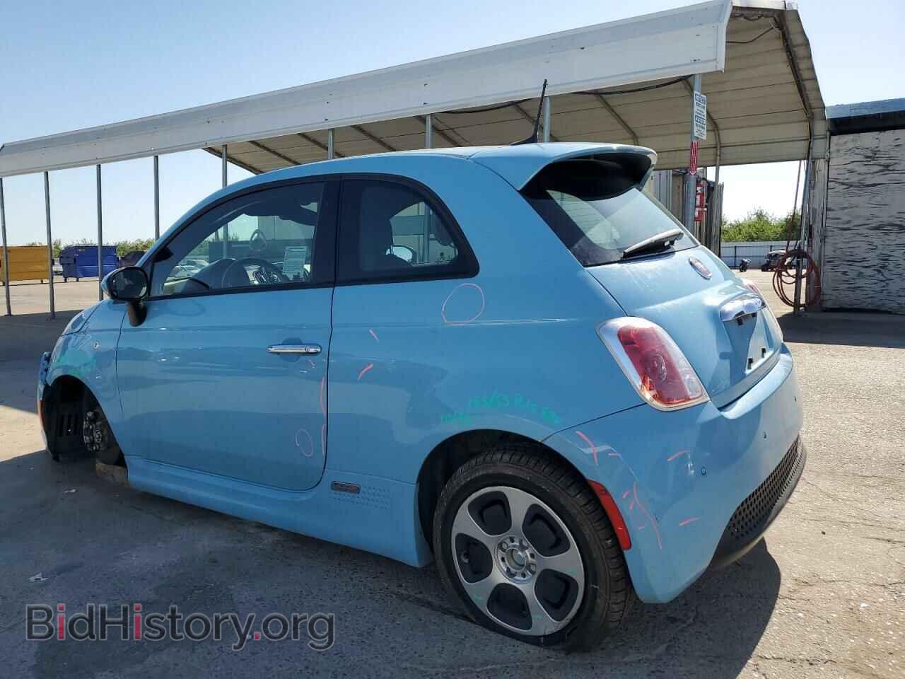 2017 FIAT 500 - VIN: 3C3CFFGEXHT565603 - Photo 2