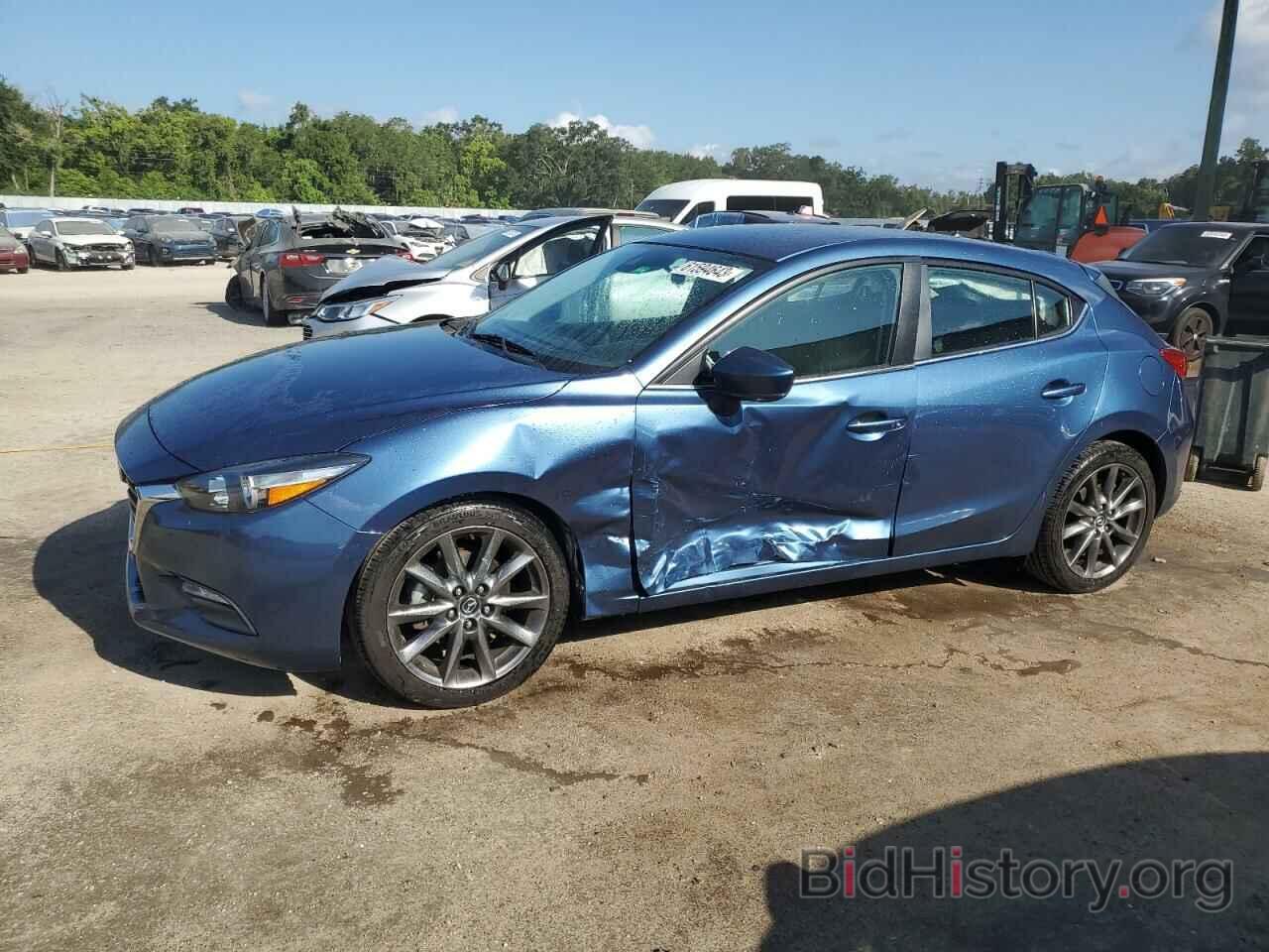 Photo 3MZBN1L37JM268769 - MAZDA 3 2018