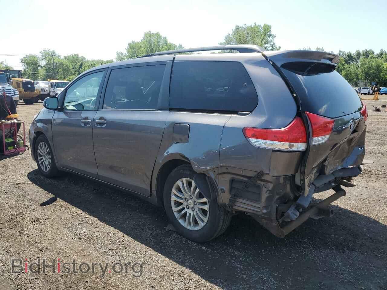 2011 TOYOTA All Models - VIN: 5TDYK3DC7BS046668 - Фото 2