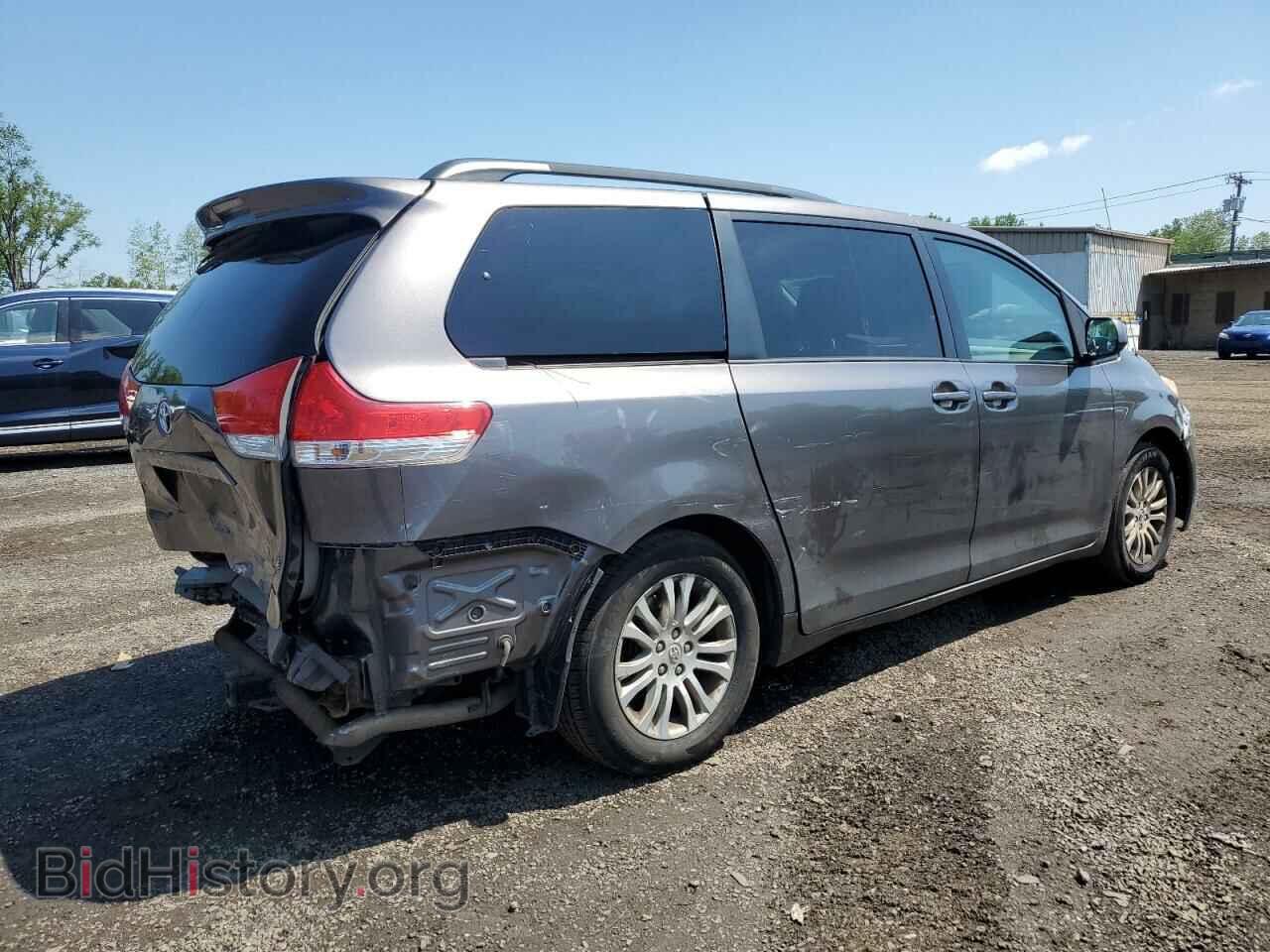 2011 TOYOTA All Models - VIN: 5TDYK3DC7BS046668 - Фото 3