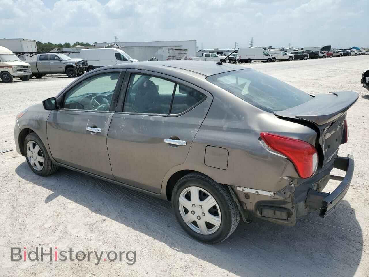 2017 NISSAN VERSA - VIN: 3N1CN7AP6HK424356 - Фото 2