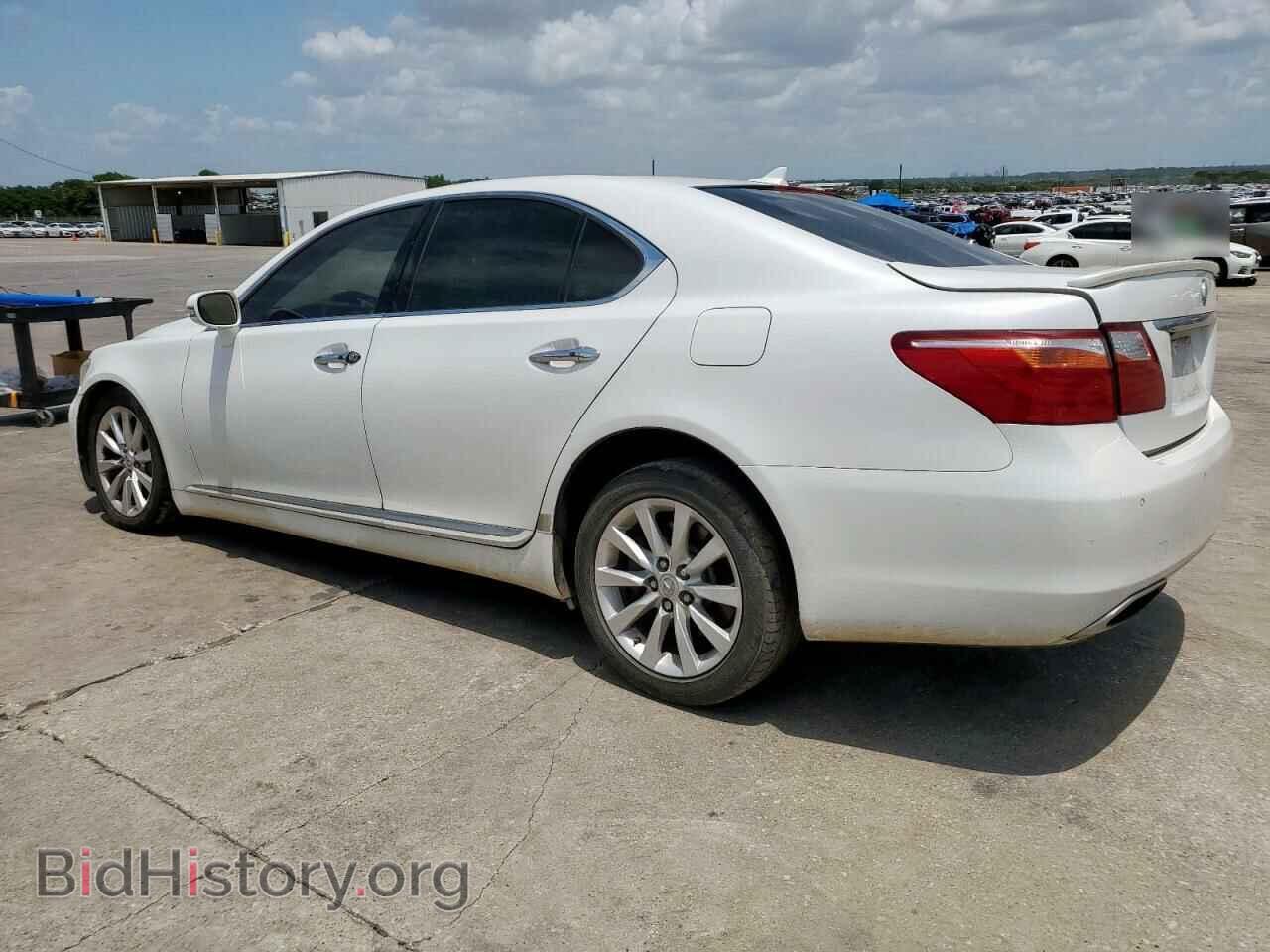 2012 LEXUS LS460 - VIN: JTHCL5EF9C5013348 - Photo 2