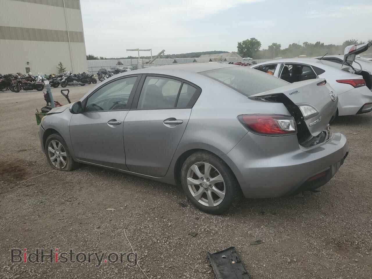 2011 MAZDA 3 - VIN: JM1BL1VFXB1416895 - Фото 2