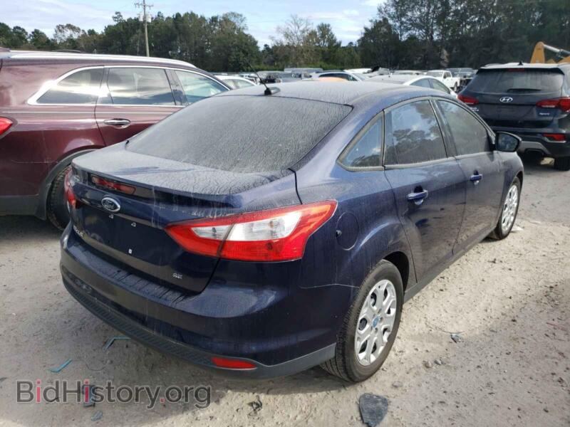 2012 Ford FOCUS (VIN 1FAHP3F21CL164391) — фото 4 из 10