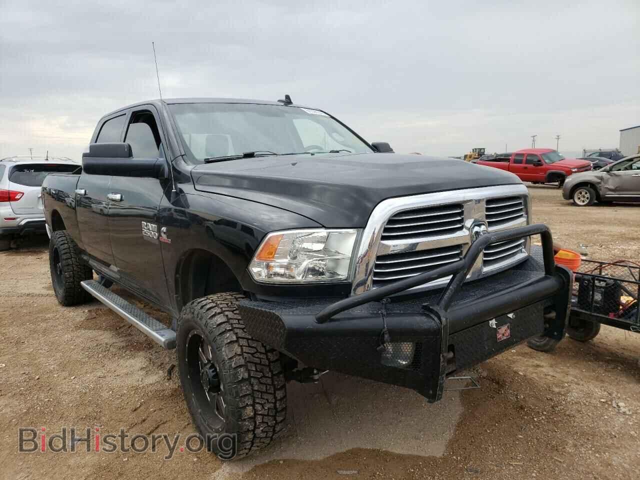 Фотография 3C6UR5DL0EG200377 - RAM 2500 2014