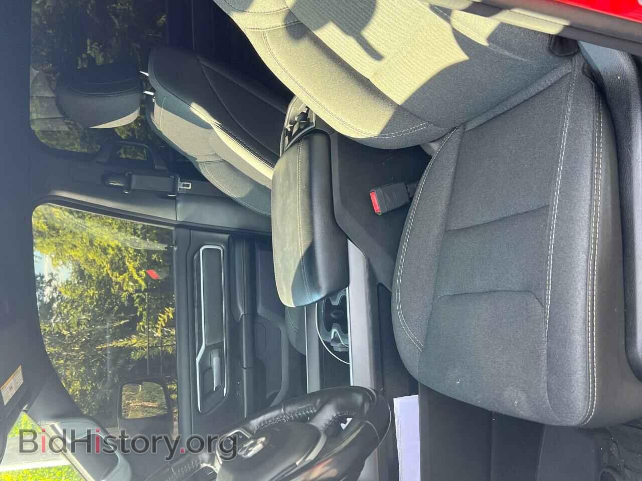 2020 RAM 1500 - VIN: 1C6SRFFT0LN331677 - Фото 9