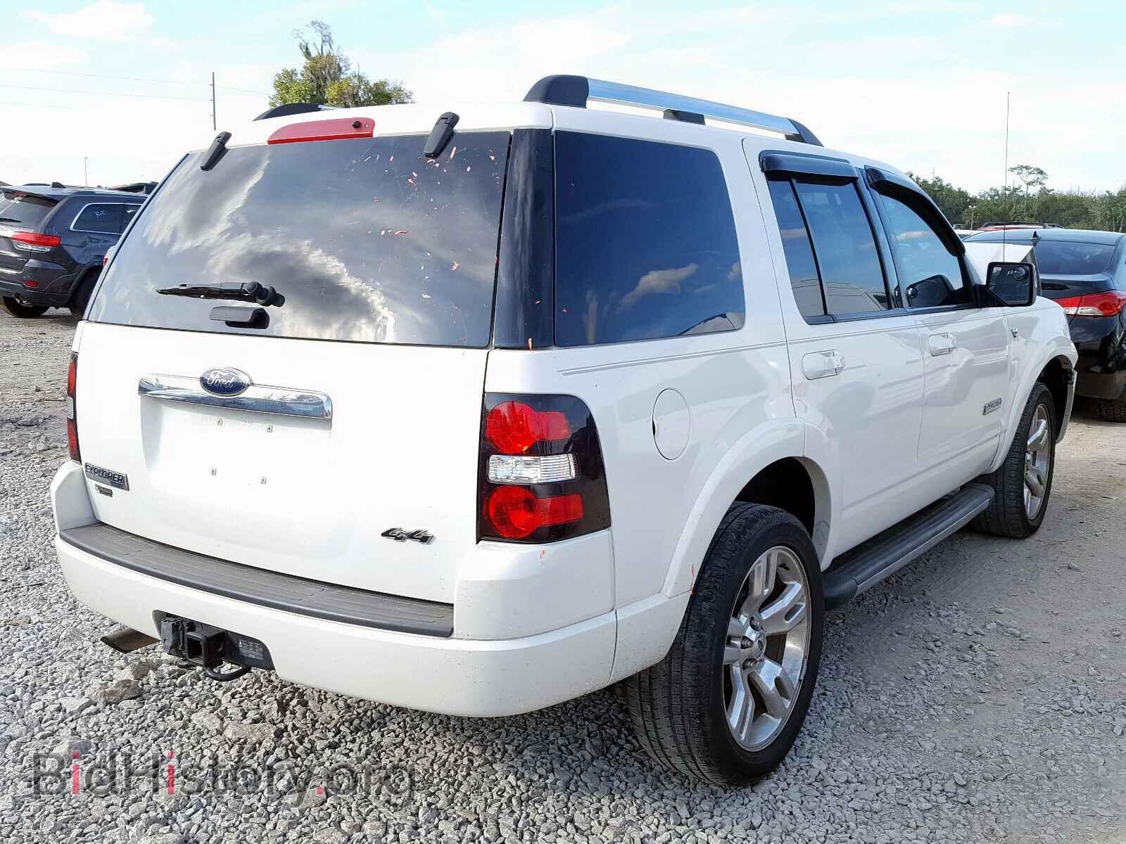 2008 FORD EXPLORER L - VIN: 1FMEU75888UA95845 - Фото 4
