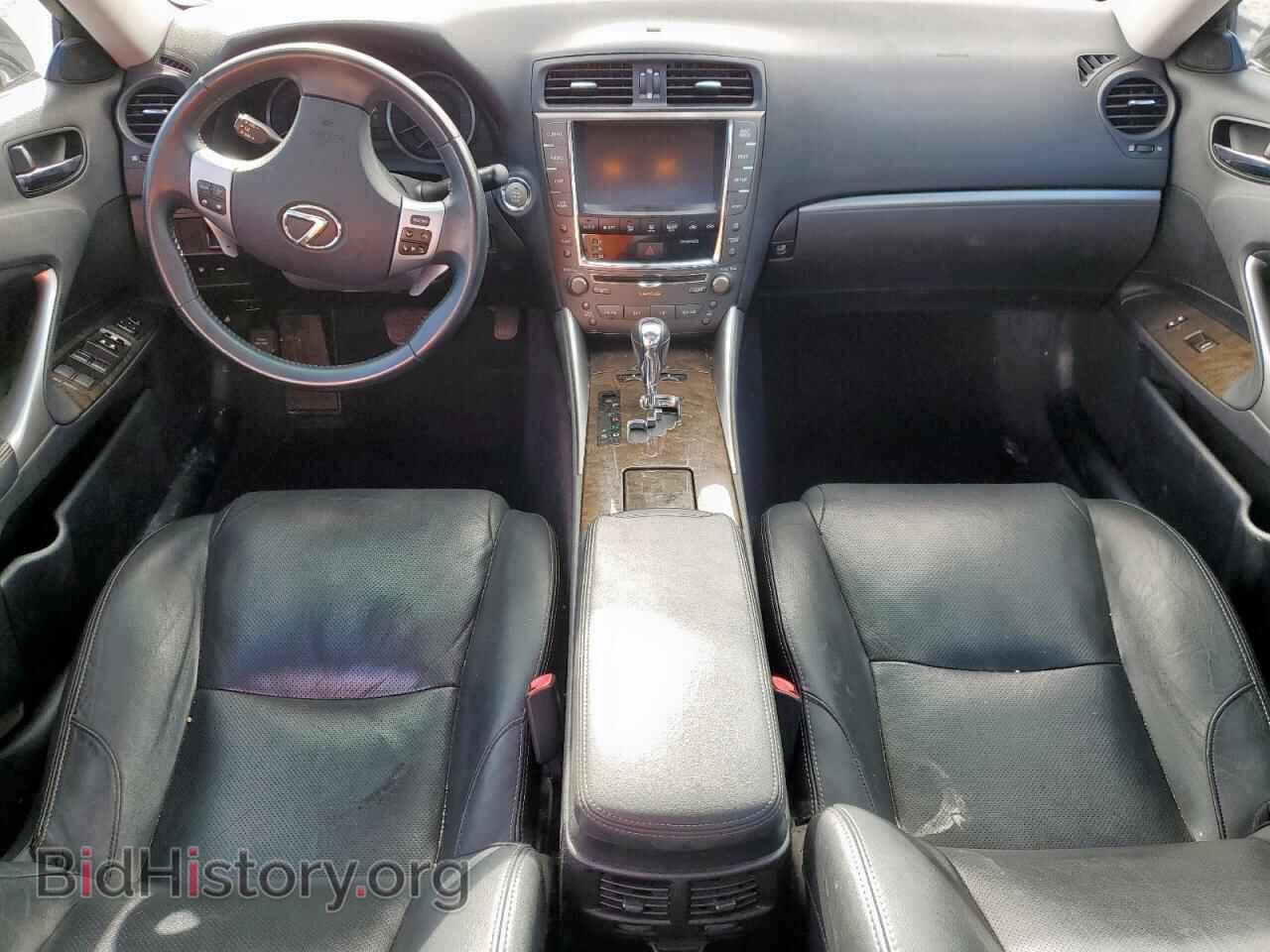 2011 LEXUS IS - VIN: JTHBF5C24B5131826 - Фото 8