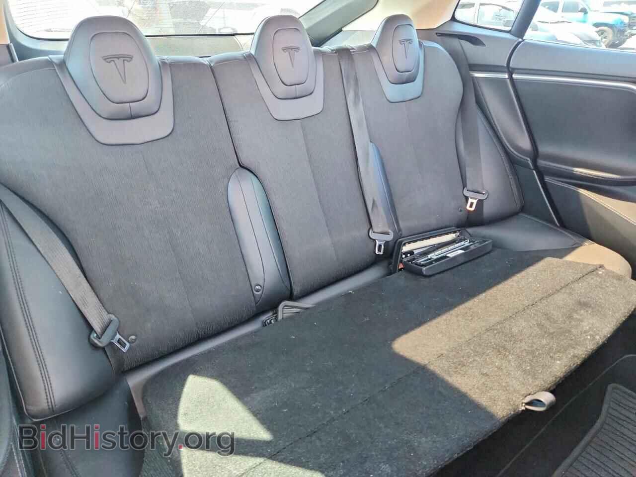 2014 TESLA MODEL S - VIN: 5YJSA1H19EFP52751 - Фото 10