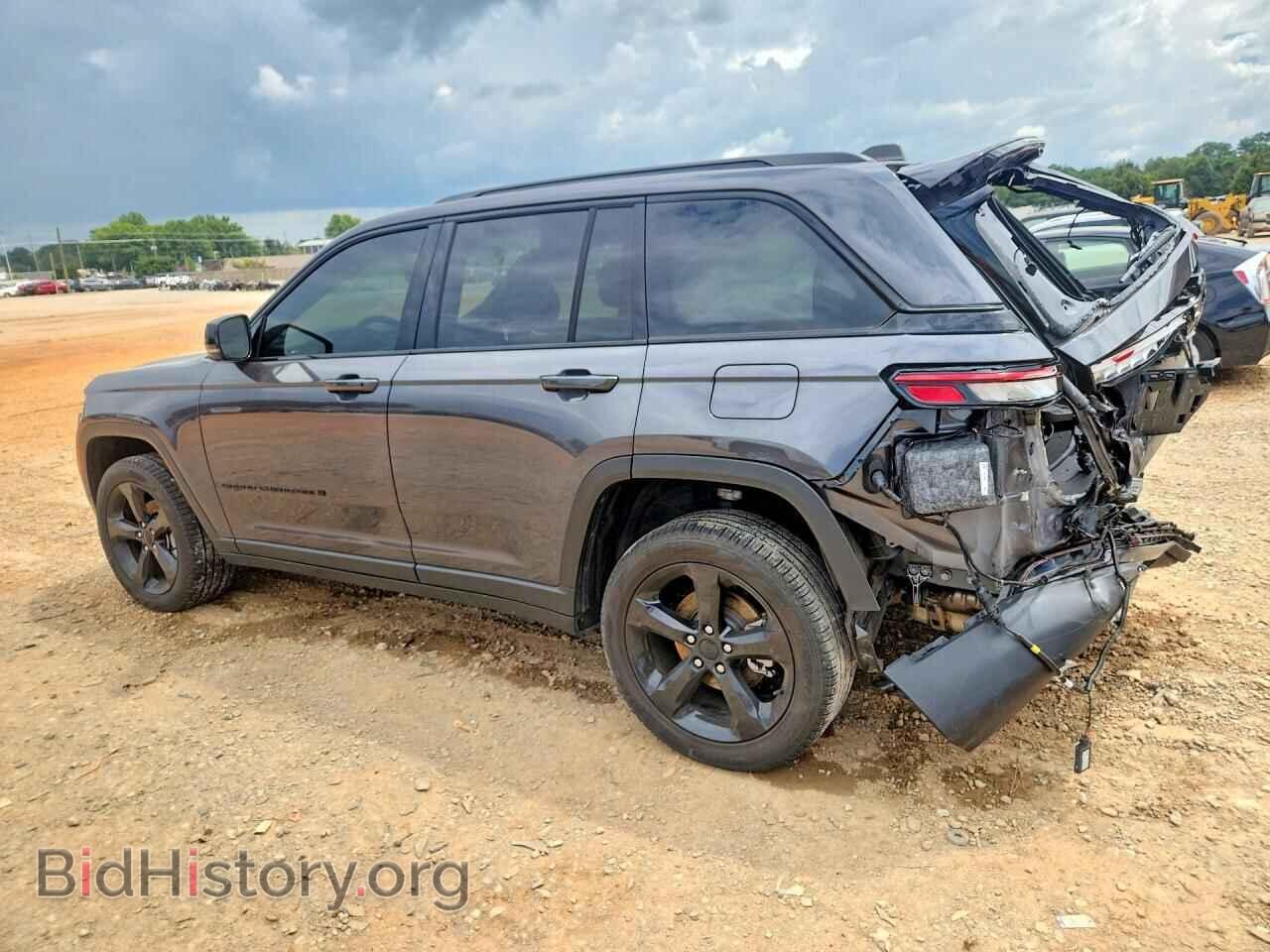 2024 JEEP CHEROKEE - VIN: 1C4RJGBG9R8514807 - Photo 2