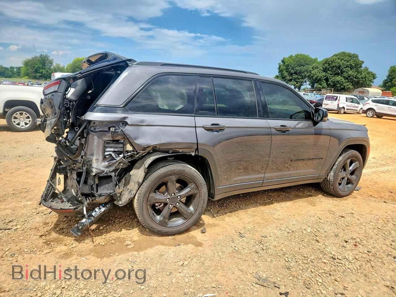 2024 JEEP CHEROKEE - VIN: 1C4RJGBG9R8514807 - Photo 3