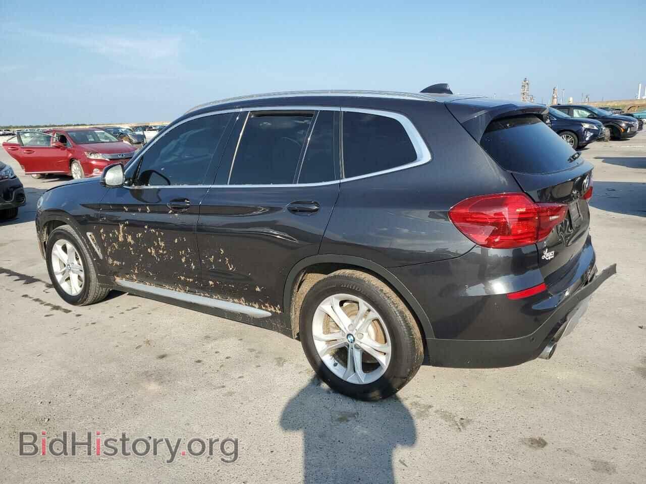 2018 BMW X3 - VIN: 5UXTR9C51JLD61849 - Фото 2