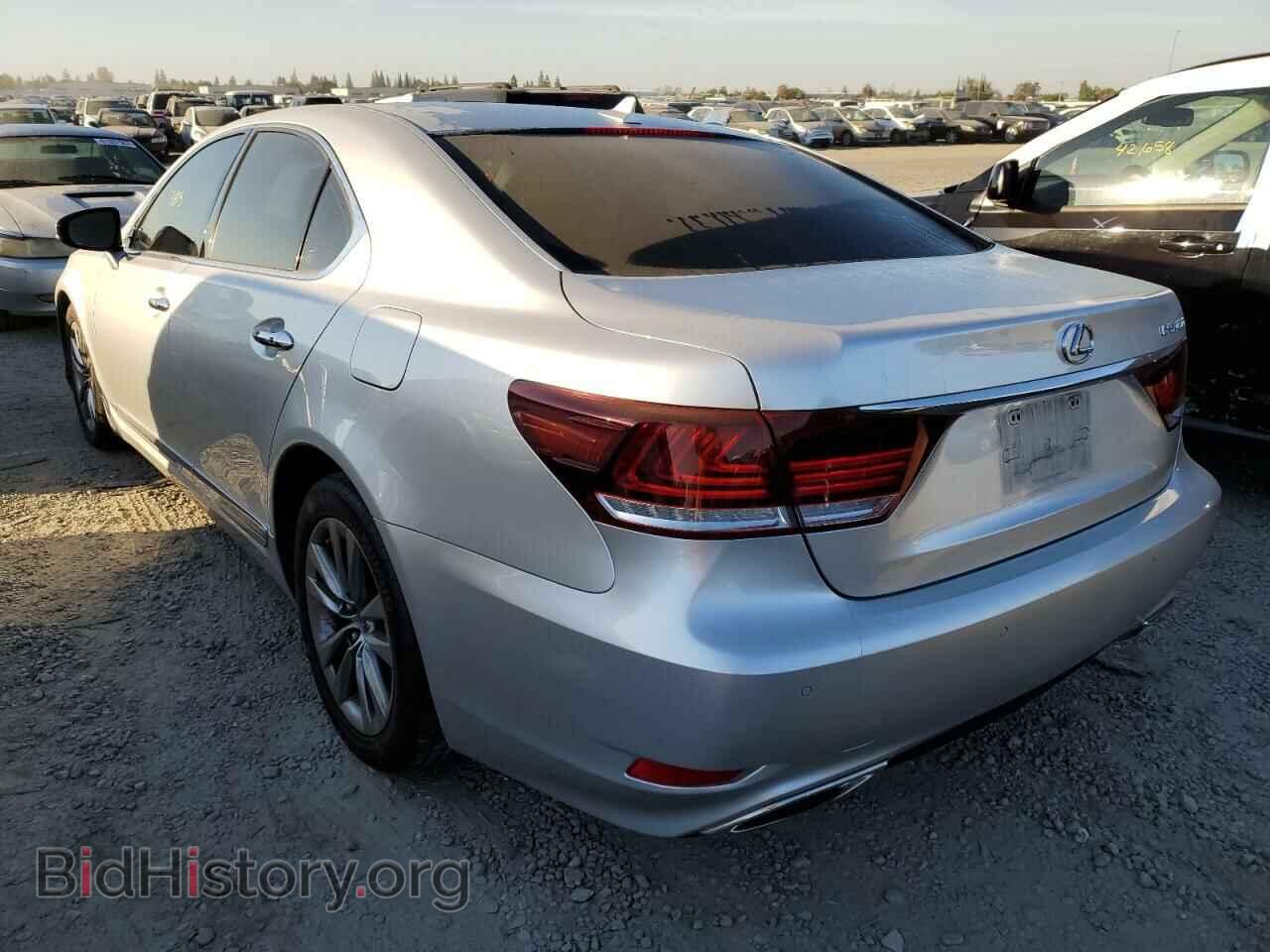 2013 LEXUS LS460 - VIN: JTHBL5EF1D5115787 - Photo 3