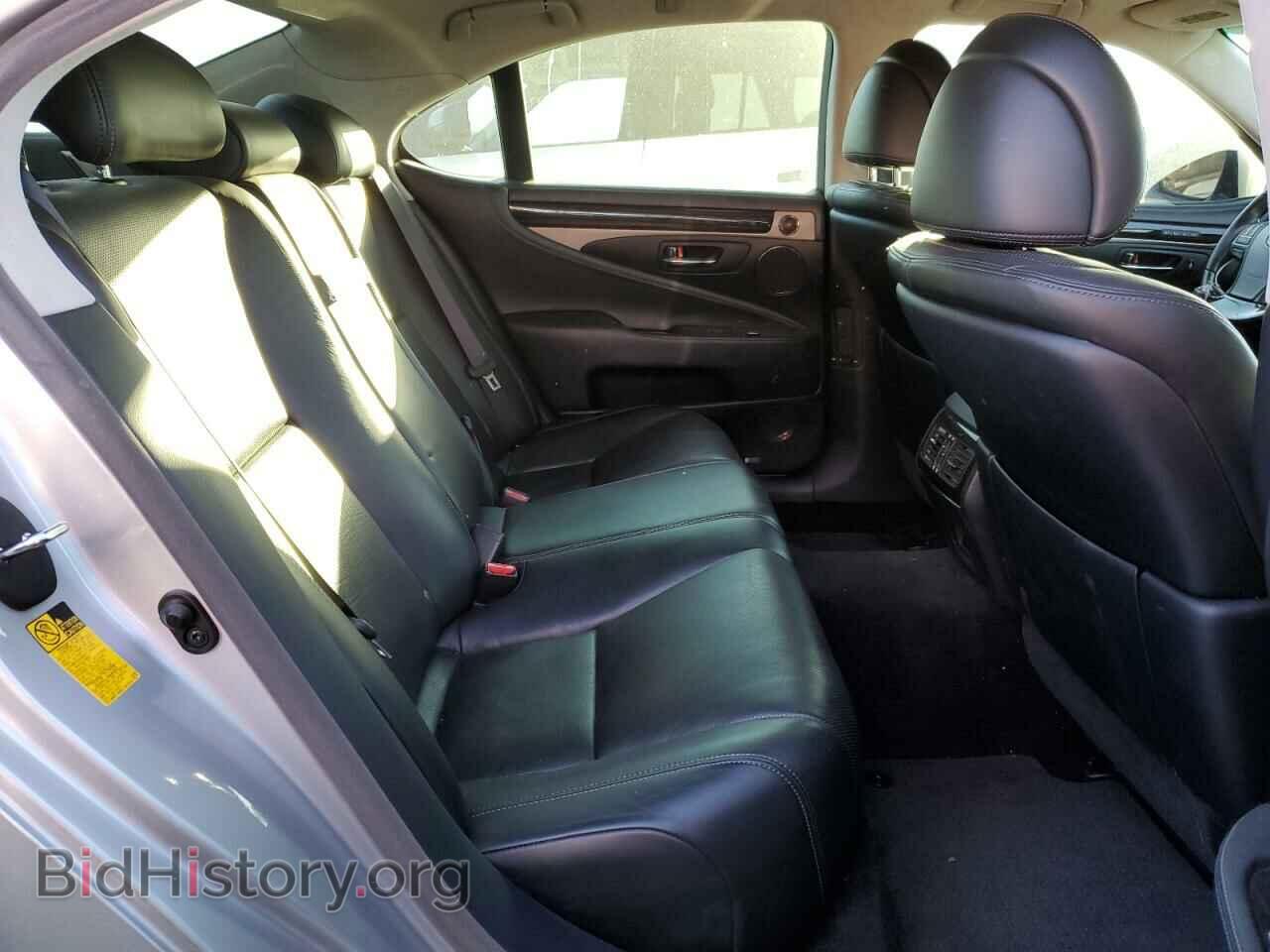 2013 LEXUS LS460 - VIN: JTHBL5EF1D5115787 - Photo 6