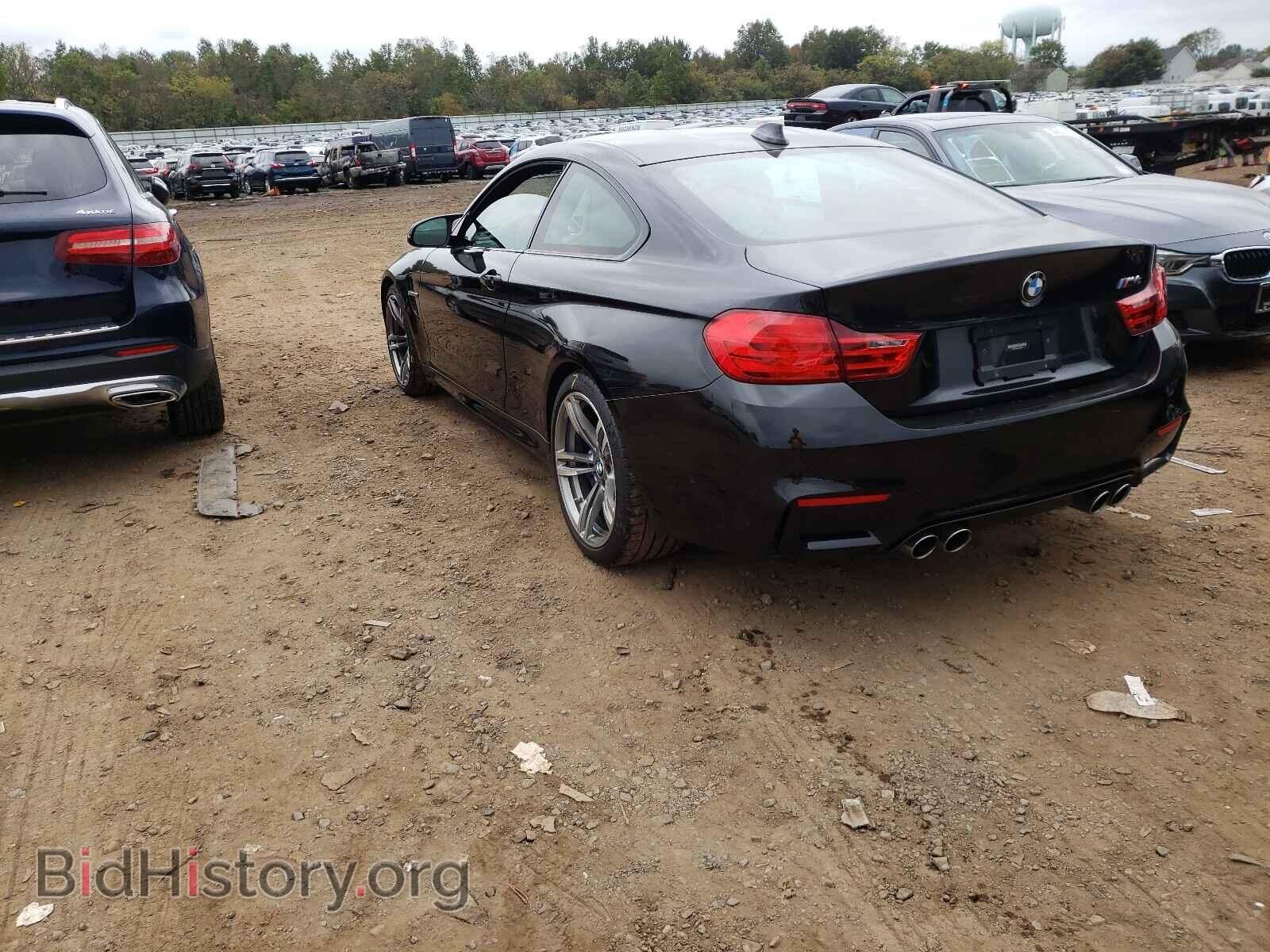 2016 BMW M4 - VIN: WBS3R9C59GK335814 - Фото 3