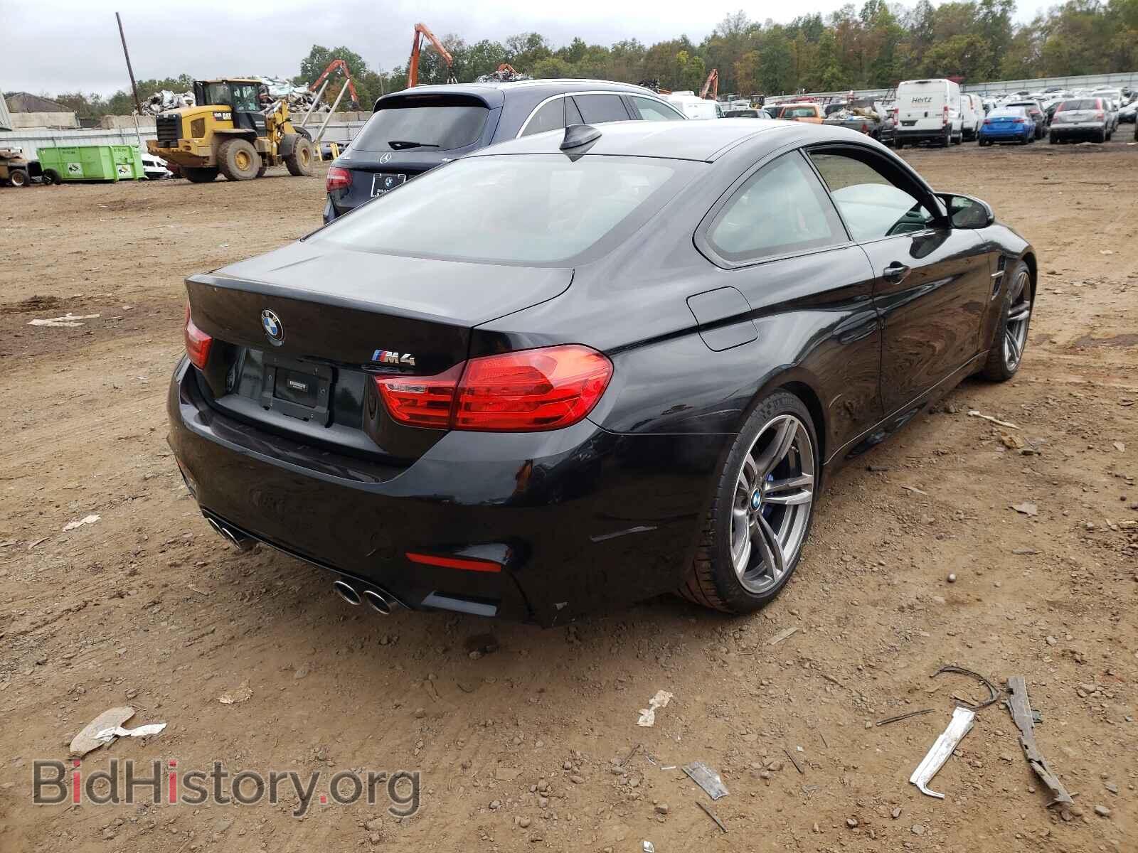 2016 BMW M4 - VIN: WBS3R9C59GK335814 - Фото 4
