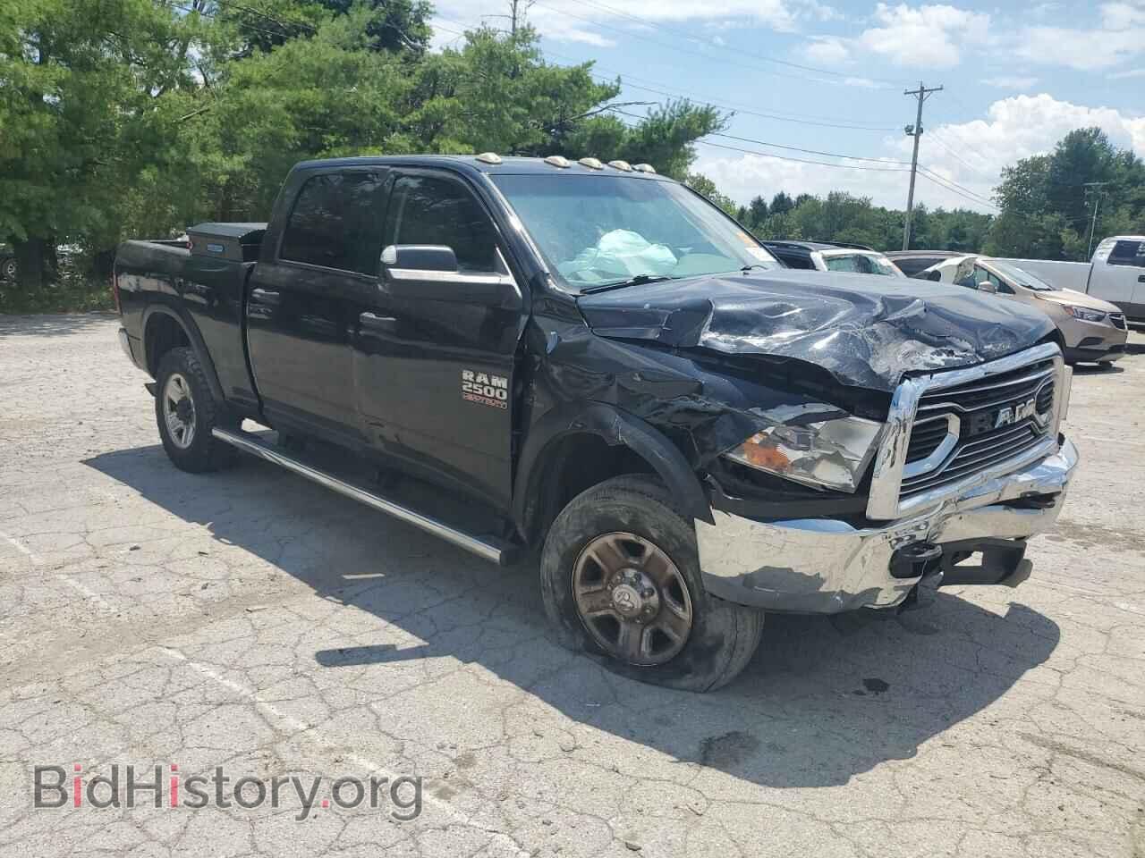 2017 RAM All Models - VIN: 3C6UR5CL1HG740665 - Фото 4