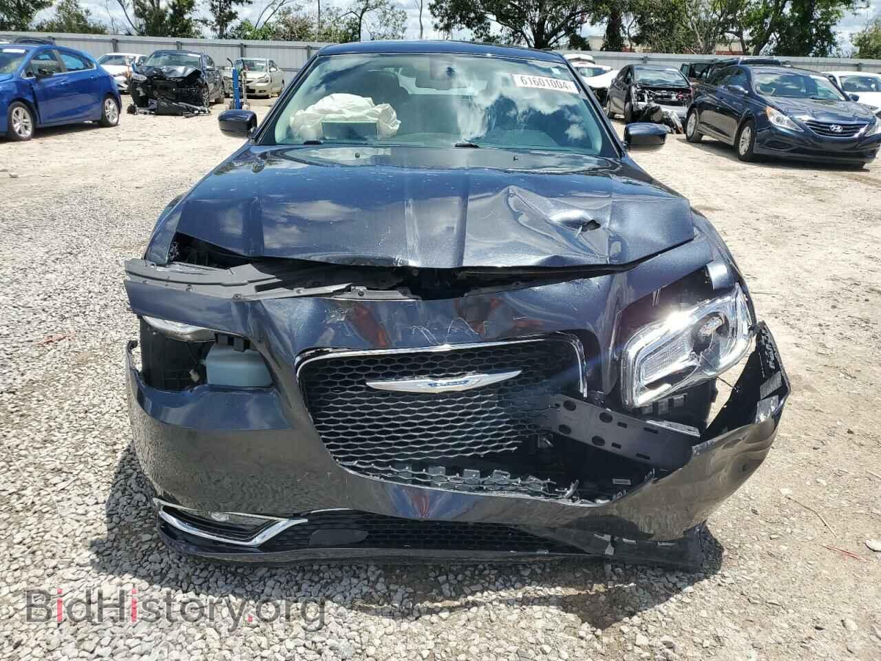 2018 CHRYSLER 300 - VIN: 2C3CCAAG2JH338300 - Фото 5