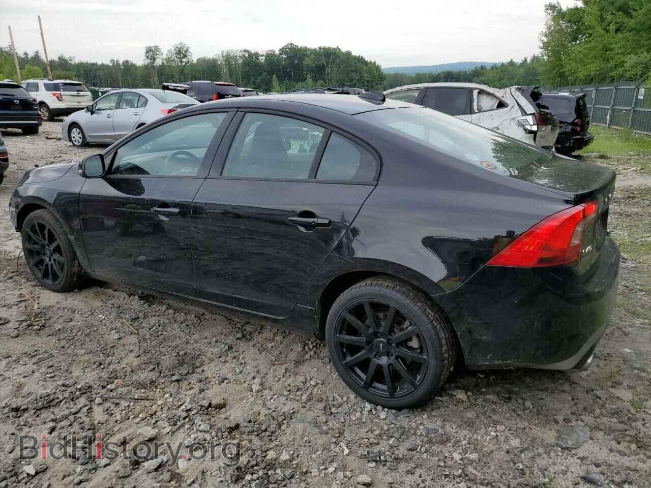 2018 VOLVO S60 - VIN: YV140MTL4J2458347 - Фото 2