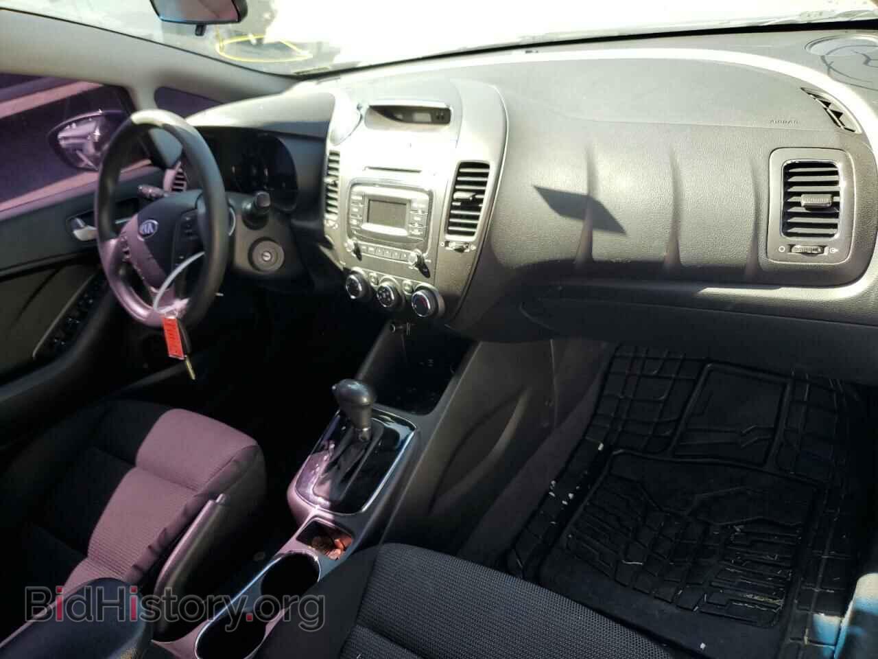 2017 KIA FORTE - VIN: 3KPFK4A70HE055588 - Фото 9