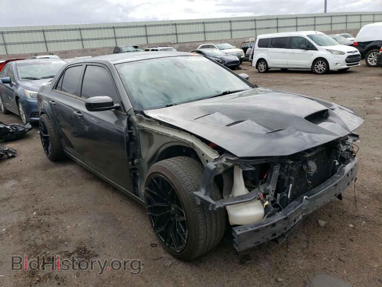2019 CHRYSLER 300 - VIN: 2C3CCABG9KH617985 - Фото 4