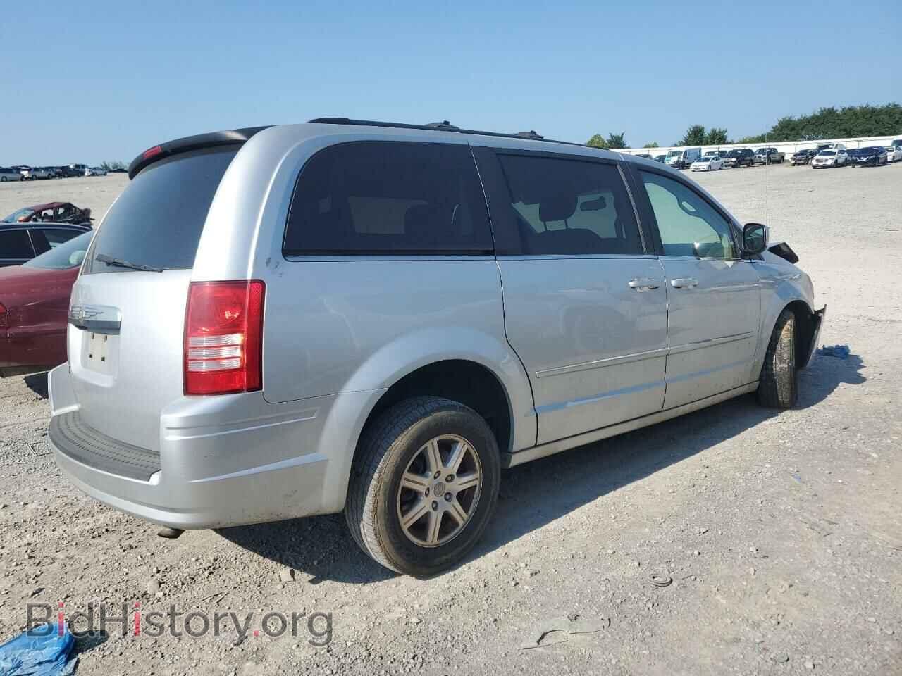 2008 CHRYSLER MINIVAN - VIN: 2A8HR54P28R687134 - Фото 3