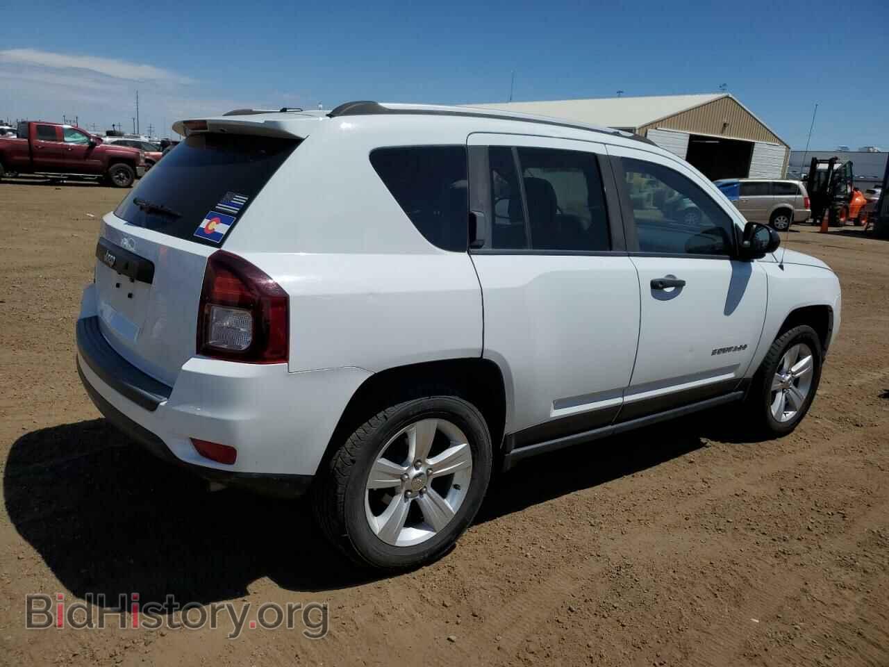 2015 JEEP COMPASS - VIN: 1C4NJDBB4FD324983 - Фото 3