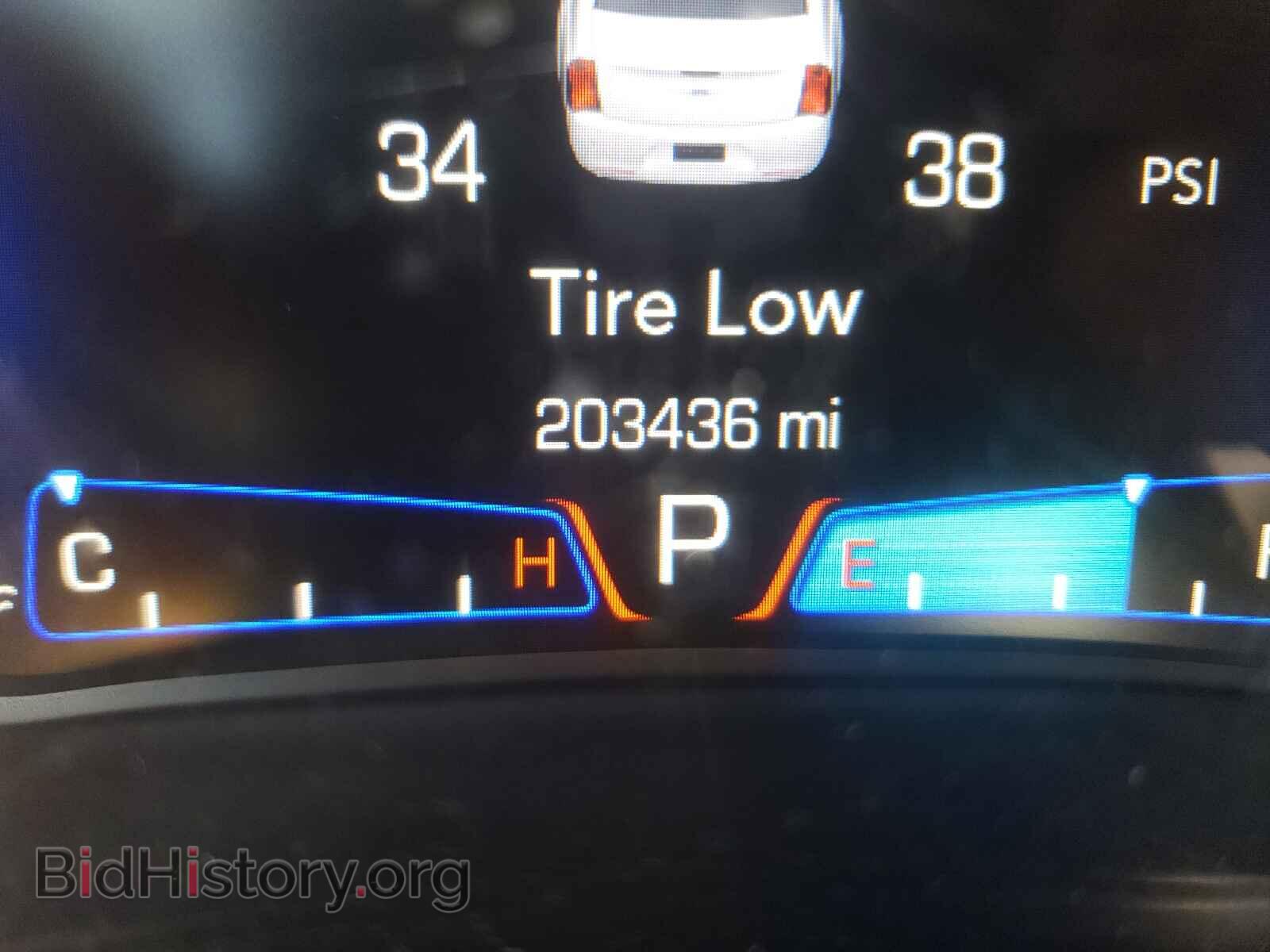 2015 CHRYSLER 300 - VIN: 2C3CCAAG2FH815556 - Фото 8