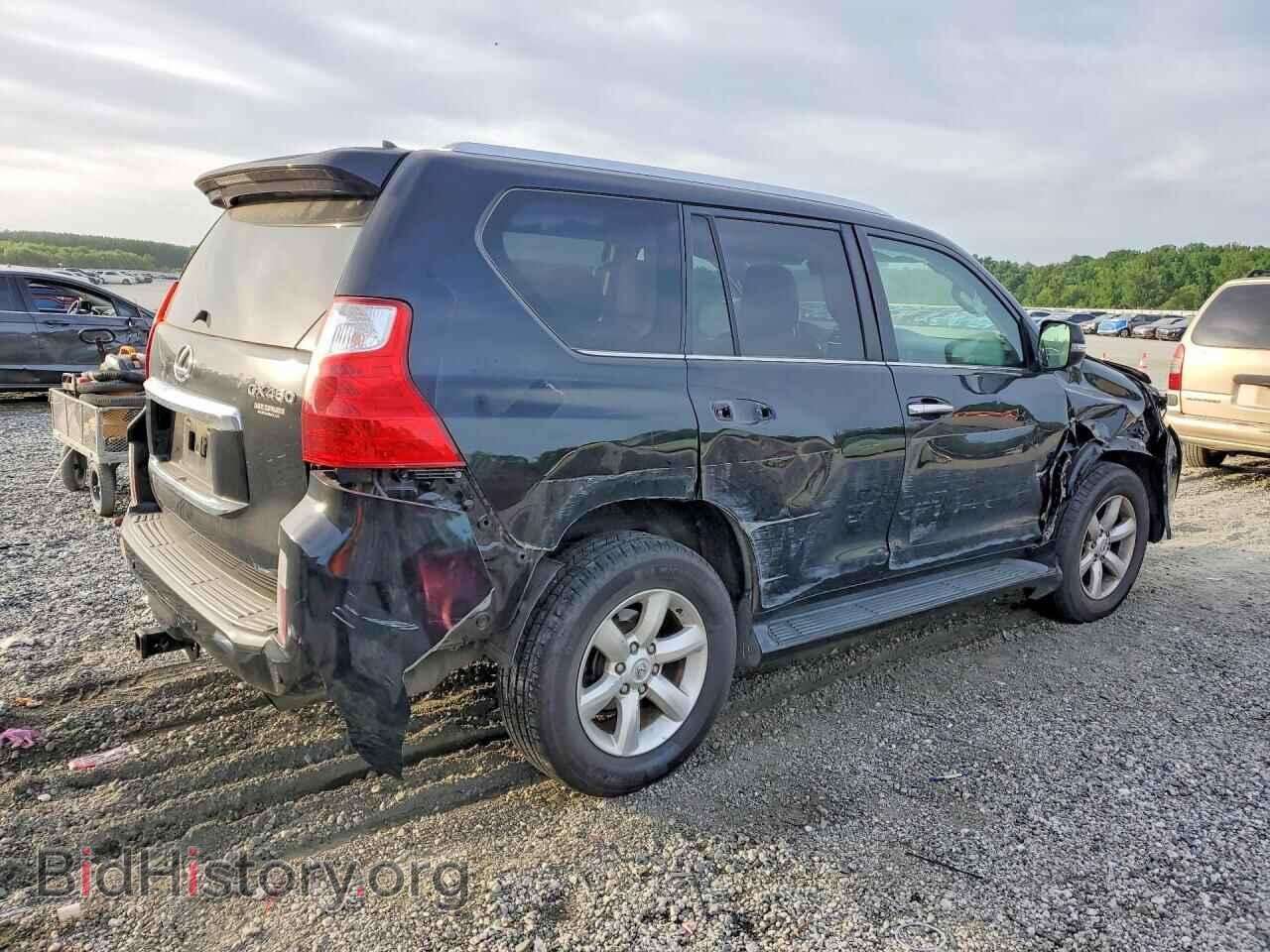 2011 LEXUS GX - VIN: JTJBM7FX5B5021911 - Photo 3