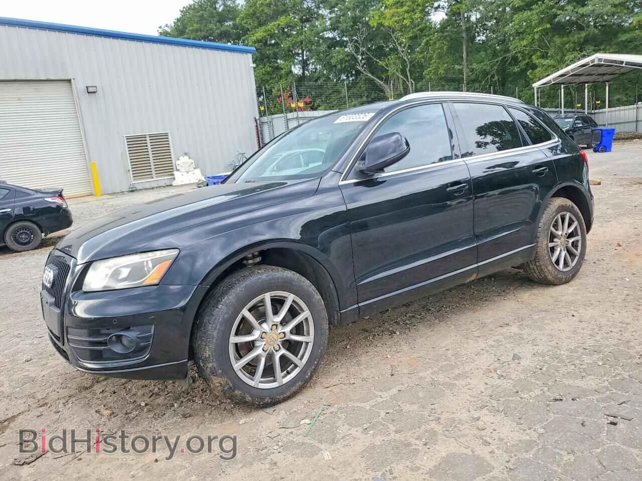 Photo WA1LFBFP7BA100812 - AUDI Q5 2011