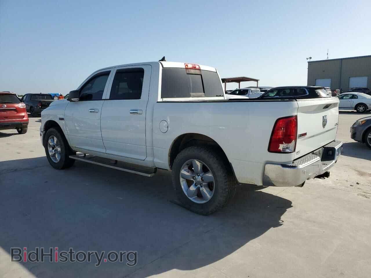 2016 RAM 1500 - VIN: 1C6RR7LM1GS110825 - Фото 2