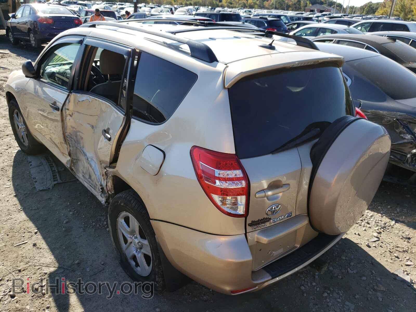 2010 TOYOTA RAV4 - VIN: 2T3BF4DVXAW055007 - Фото 3