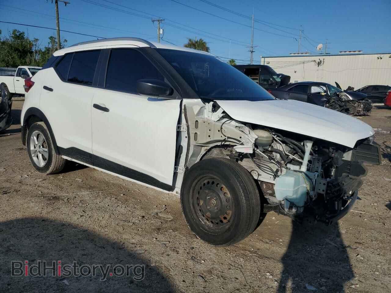 2019 NISSAN KICKS - VIN: 3N1CP5CU3KL491113 - Photo 4
