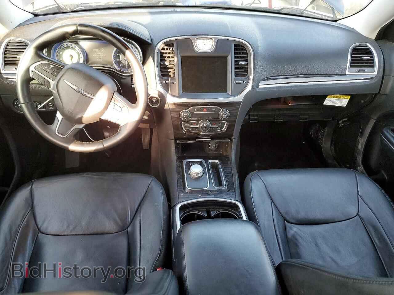 2016 CHRYSLER 300 - VIN: 2C3CCAAG1GH248404 - Photo 8